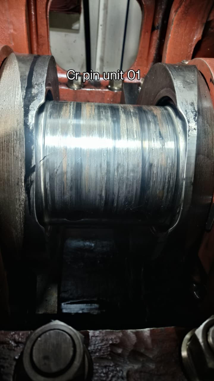 Damaged Crankpin of RUSTON 12RKCZ Main Engine