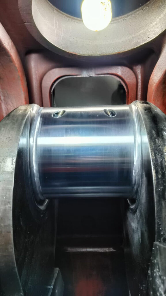 Onsite crankpin of RUSTON 12RKCZ Repaired