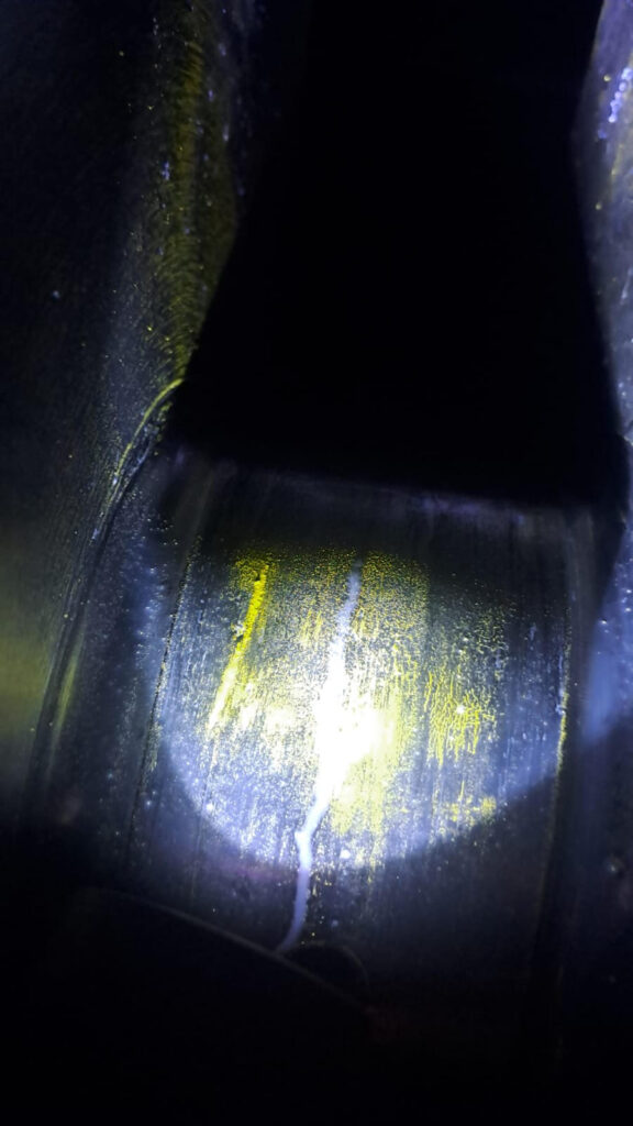 Magnetic Particle Test of MAN B&W 5L16/24 auxiliary engine