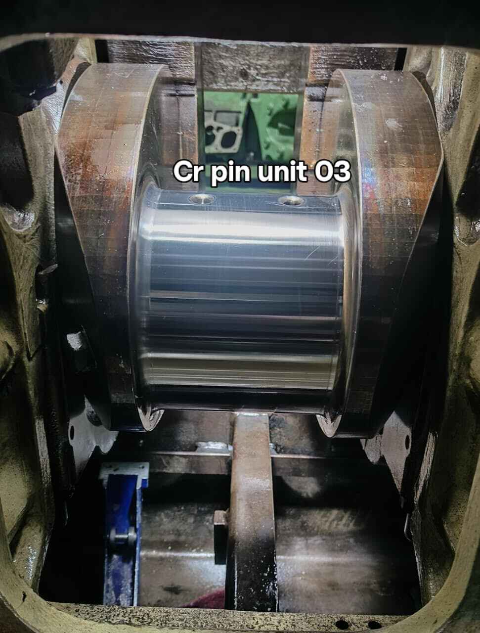 Smooth Crankpin Finish After Grinding and Polishing – DUETZ SBV 12M 628