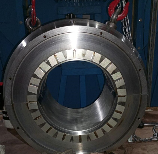 Damaged Wärtsilä Alternator (Generator) Bearing Before Rebabbitting