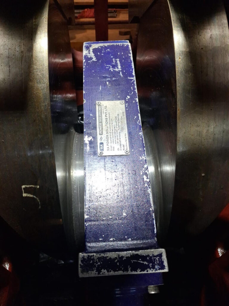 MAK-3 8CM32C Crankshaft Grinding and Repair After Inspection